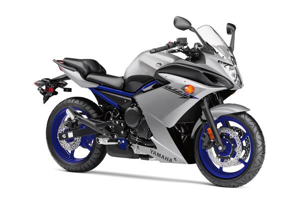 Yamaha FZ6R