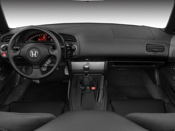 Honda S2000 interior 